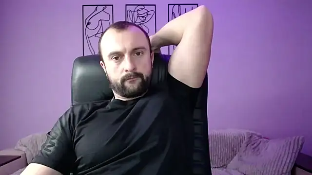 Snapshot of brindlefly6969 chatting on January 17, 2025, 11:27 am brindlefly6969 online show from January 17, 2025, 11:27 am