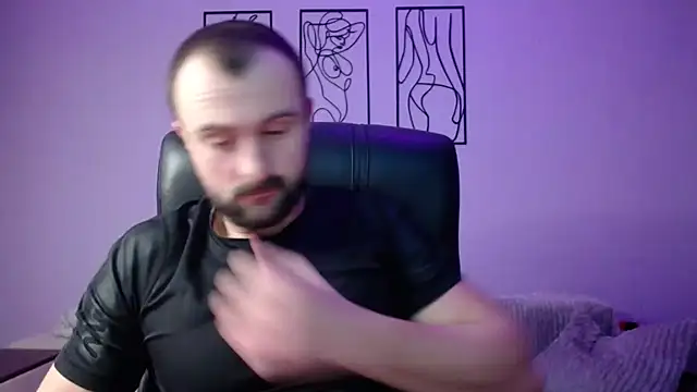 Snapshot of brindlefly6969 chatting on January 18, 2025, 12:47 pm brindlefly6969 online show from January 18, 2025, 12:47 pm