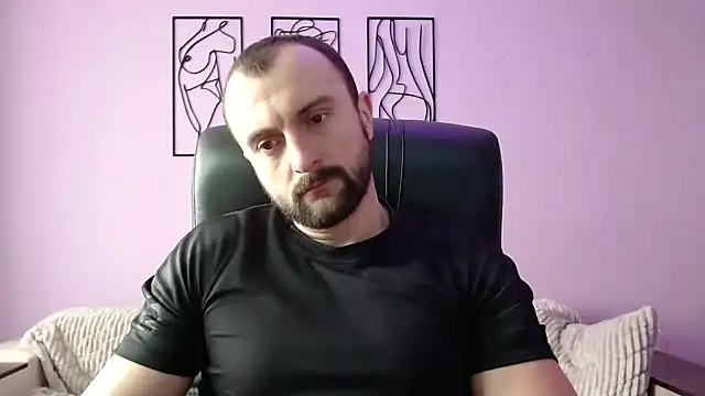 Snapshot of brindlefly6969 chatting on February 17, 2025, 12:16 pm brindlefly6969 online show from February 17, 2025, 12:16 pm