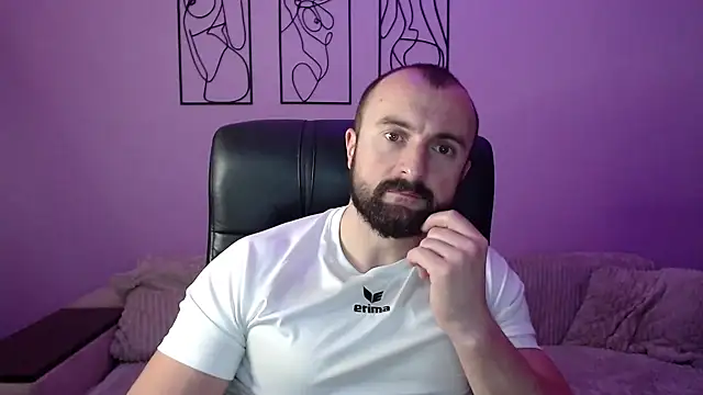 Snapshot of brindlefly6969 chatting on October 14, 2025, 11:11 am brindlefly6969 online show from October 14, 2025, 11:11 am