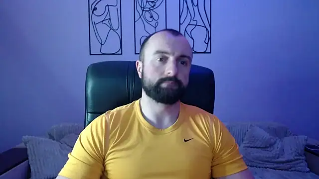 brindlefly6969 online show from March 11, 2026, 11:49 am