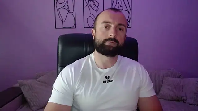 brindlefly6969 online show from June 8, 2026, 10:15 am