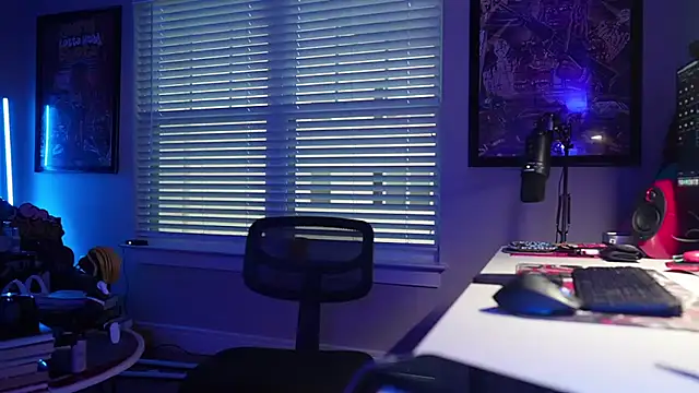 Snapshot of 4EVAGLACIERS chatting on September 23, 2025, 1:25 pm 4EVAGLACIERS online show from September 23, 2025, 1:25 pm