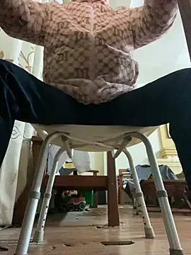 Snapshot of ntl_123 chatting on February 10, 2025, 5:52 pm ntl 123 online show from February 10, 2025, 5:52 pm