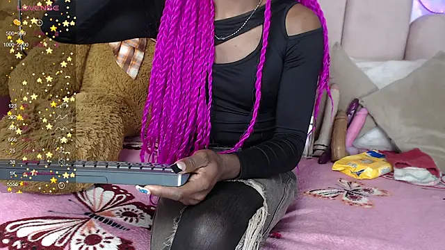 puca ebony online show from December 12, 2024, 4:43 pm