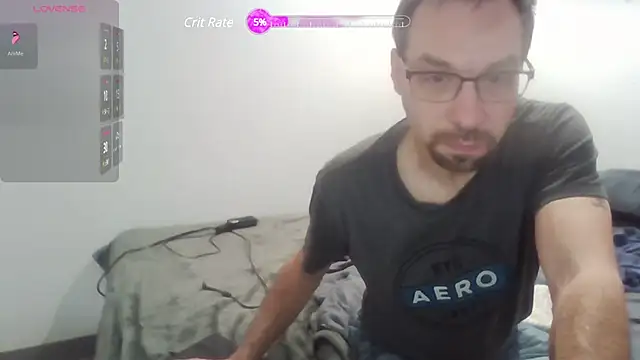 Iliketocooksquirt25 online show from January 20, 2025, 2:43 am
