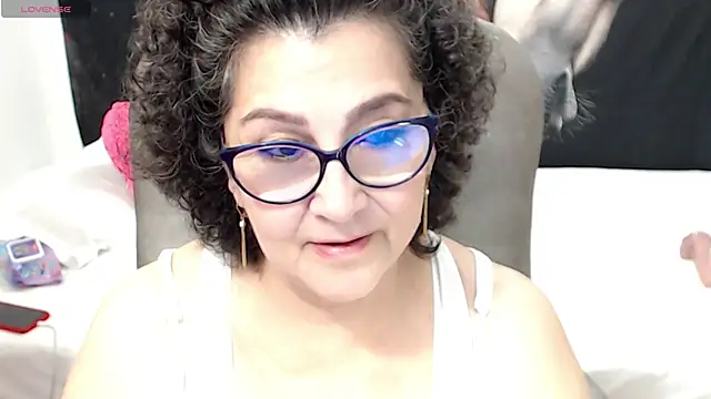 cataleya mom online show from February 25, 2025, 6:14 am