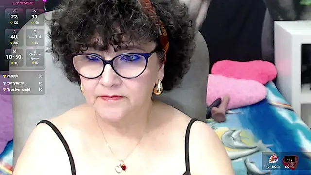 cataleya mom online show from March 16, 2025, 7:04 am