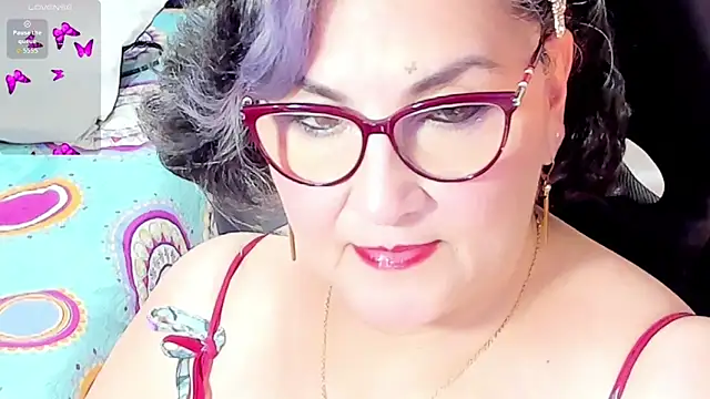 Snapshot of cataleya_mom chatting on September 19, 2025, 4:36 am cataleya mom online show from September 19, 2025, 4:36 am