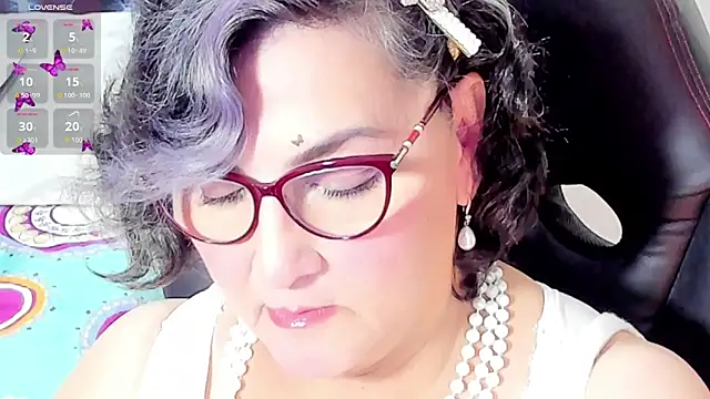 Snapshot of cataleya_mom chatting on September 20, 2025, 3:07 am cataleya mom online show from September 20, 2025, 3:07 am