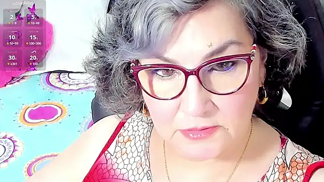 Snapshot of cataleya_mom chatting on September 26, 2025, 2:15 am cataleya mom online show from September 26, 2025, 2:15 am