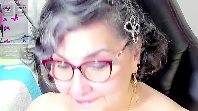 Snapshot of cataleya_mom chatting on September 28, 2025, 10:31 am cataleya mom online show from September 28, 2025, 10:31 am