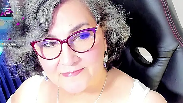 Snapshot of cataleya_mom chatting on October 2, 2025, 2:18 am cataleya mom online show from October 2, 2025, 2:18 am