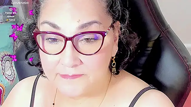 Snapshot of cataleya_mom chatting on October 12, 2025, 3:27 am cataleya mom online show from October 12, 2025, 3:27 am