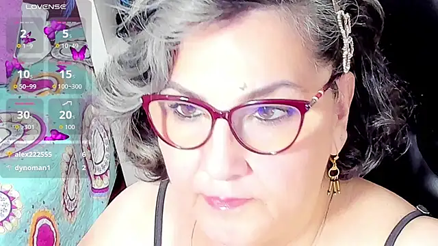 Snapshot of cataleya_mom chatting on October 15, 2025, 4:45 am cataleya mom online show from October 15, 2025, 4:45 am