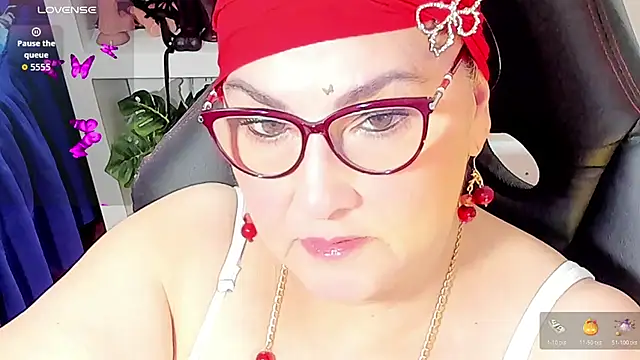 Snapshot of cataleya_mom chatting on October 28, 2025, 3:10 am cataleya mom online show from October 28, 2025, 3:10 am