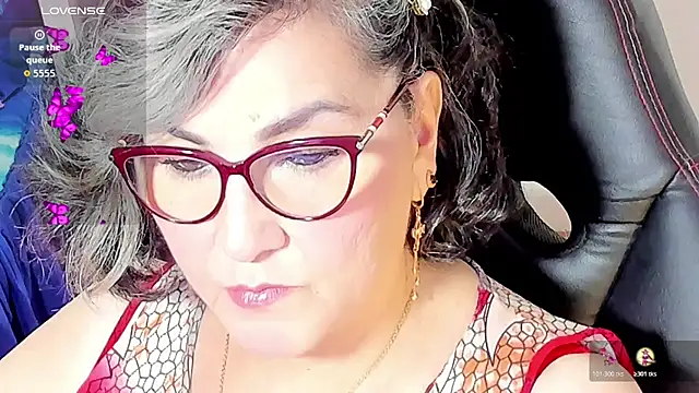 Snapshot of cataleya_mom chatting on October 30, 2025, 2:02 am cataleya mom online show from October 30, 2025, 2:02 am