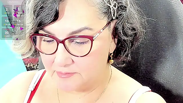 cataleya mom online show from May 12, 2026, 3:58 am