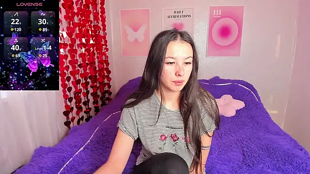 Snapshot of Geisha_Anna chatting on February 23, 2025, 5:45 am Geisha Anna online show from February 23, 2025, 5:45 am