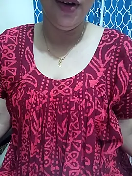 Snapshot of Priya_Boudi chatting on September 24, 2025, 6:22 pm Priya Boudi online show from September 24, 2025, 6:22 pm