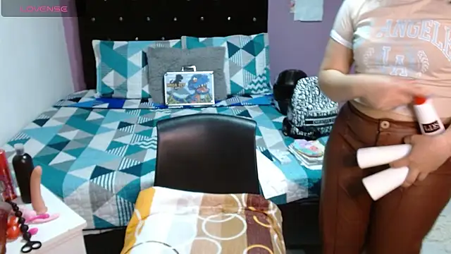 soniafuckboobs online show from February 5, 2025, 12:10 am