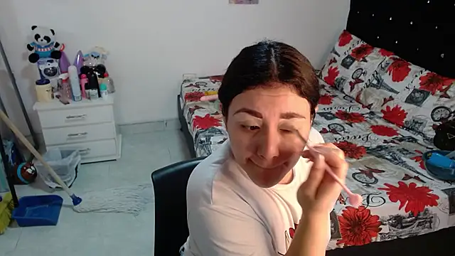 soniafuckboobs online show from June 9, 2026, 12:28 pm