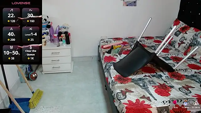 soniafuckboobs online show from June 10, 2026, 12:15 pm
