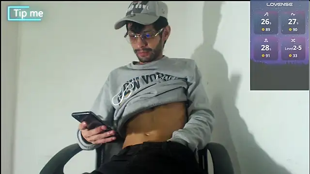 GrayHornyX online show from June 25, 2026, 5:12 am