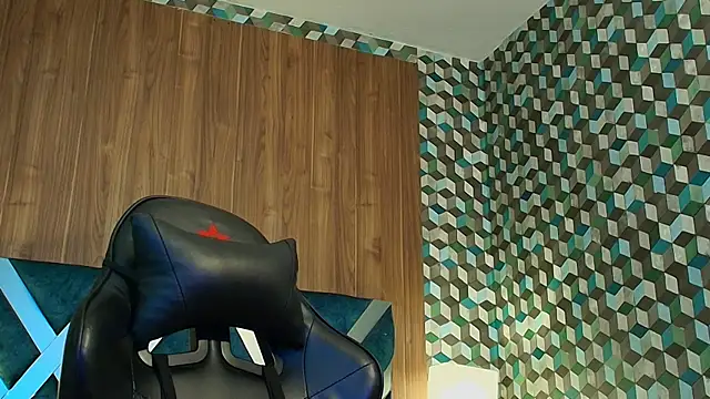 Michael magno online show from September 25, 2025, 3:27 pm