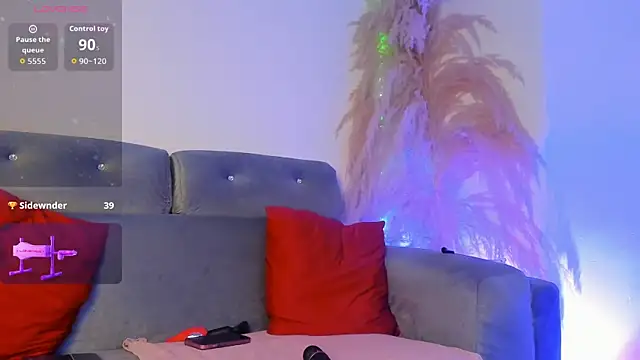 Salome Villa online show from January 7, 2026, 2:14 am