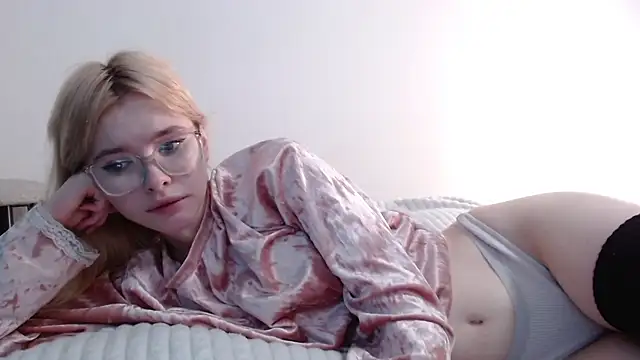 Snapshot of Sataobby chatting on January 14, 2025, 6:07 pm Sataobby online show from January 14, 2025, 6:07 pm