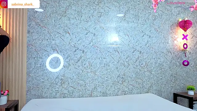 sabrina shark  online show from February 2, 2026, 2:43 am