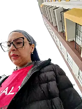  amanda seyfried19 online show from February 24, 2026, 4:05 pm