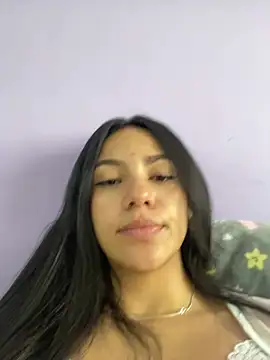 hannahb-e online show from January 9, 2025, 5:54 pm