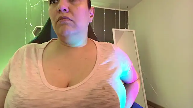 Sammy owens  online show from January 3, 2025, 9:47 pm