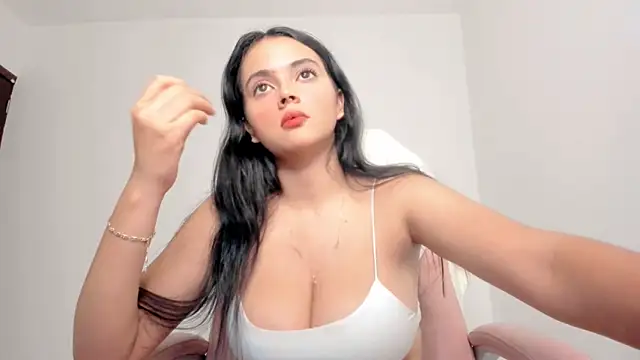 Sarah angell online show from October 17, 2025, 2:26 am