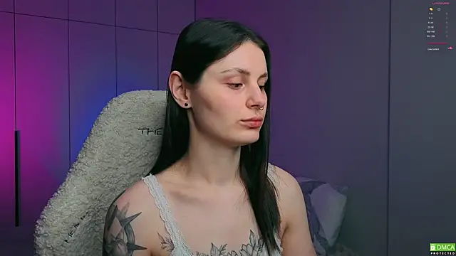elizawetty online show from January 6, 2025, 1:31 am