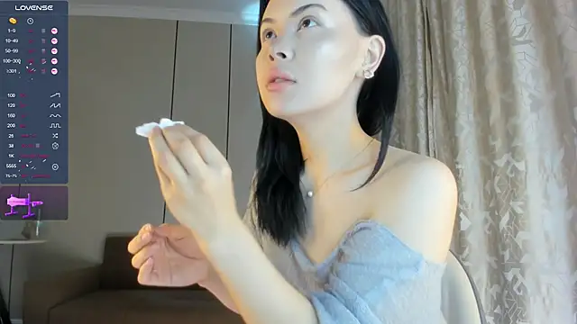 Liu Yifei  online show from February 1, 2026, 10:41 pm