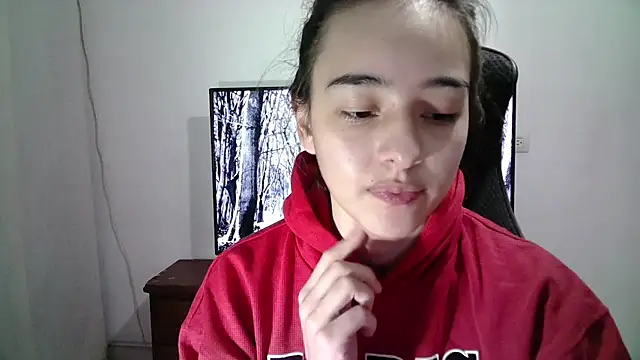 Snapshot of aineangeel chatting on February 19, 2025, 11:36 pm aineangeel online show from February 19, 2025, 11:36 pm