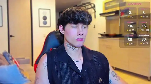 JayHotxxx online show from January 8, 2026, 1:41 am