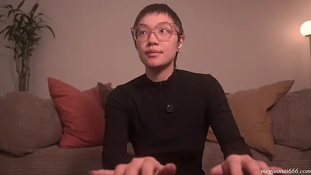 meganmei666 online show from March 5, 2026, 3:02 am