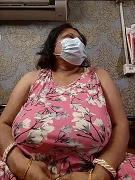 Snapshot of kunjan789 chatting on March 17, 2026, 6:00 pm kunjan789 online show from March 17, 2026, 6:00 pm