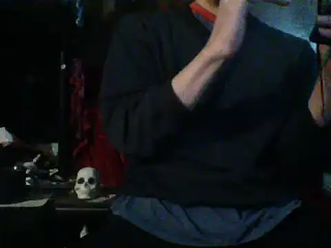 mrdemoncrowly online show from December 3, 2024, 4:25 am