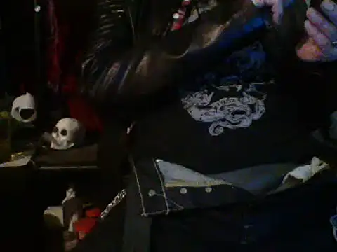 mrdemoncrowly online show from December 19, 2024, 11:50 am