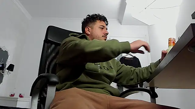 JoshKnights online show from February 13, 2025, 5:58 am