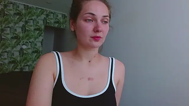 Olivia shine online show from June 25, 2026, 4:23 am