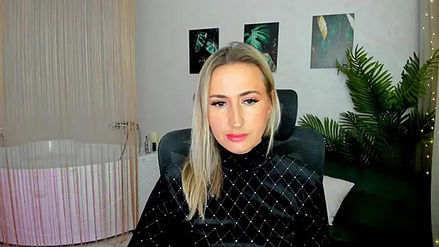 PassionGlow online show from September 10, 2025, 6:30 pm