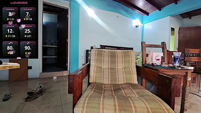 Snapshot of Gotitatv chatting on October 24, 2025, 4:47 pm Gotitatv online show from October 24, 2025, 4:47 pm