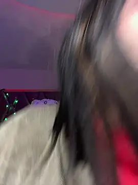 Snapshot of CharlotteMillers chatting on January 28, 2025, 12:22 pm CharlotteMillers online show from January 28, 2025, 12:22 pm