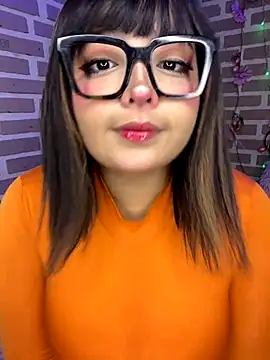 Snapshot of CharlotteMillers chatting on September 9, 2025, 1:32 pm CharlotteMillers online show from September 9, 2025, 1:32 pm